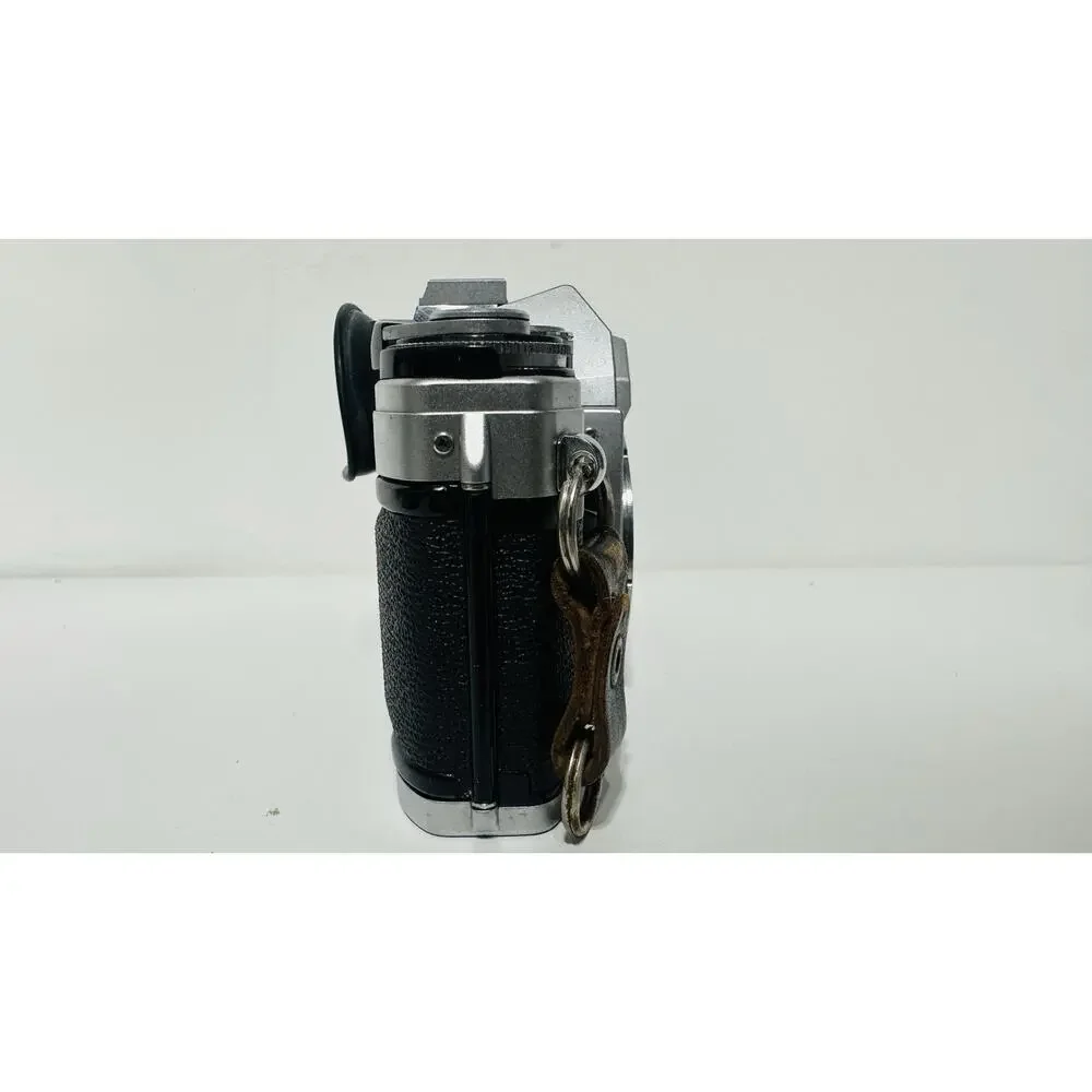 Vintage Canon AE-1 Vivitar Sky Light 1A 52M Canon FD 50mm Case Extras Working